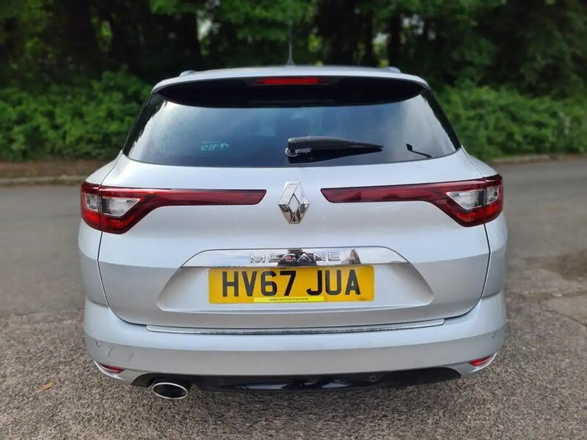 2017-renault-megane-15dci-dynamique-s-nav-sport-tourer-big-5