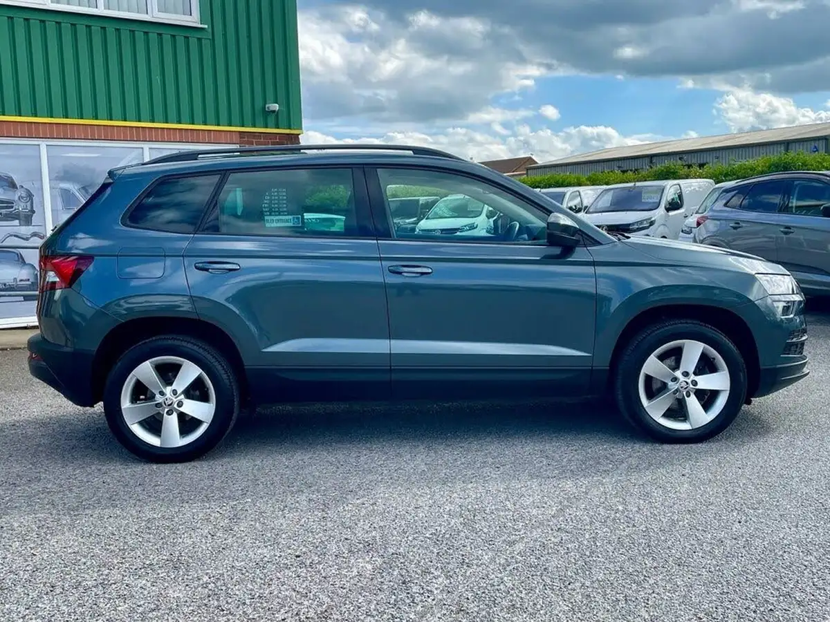 2019-skoda-karoq-16tdi-se-big-8