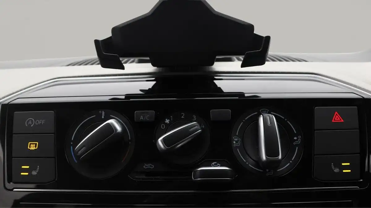 2019-volkswagen-up-10-high-up-75ps-ss-5d-big-12