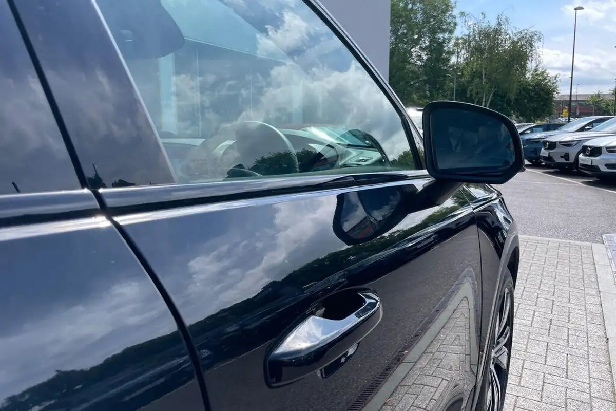 2021-volvo-xc40-15-t5-r-design-pro-258bhp-big-15