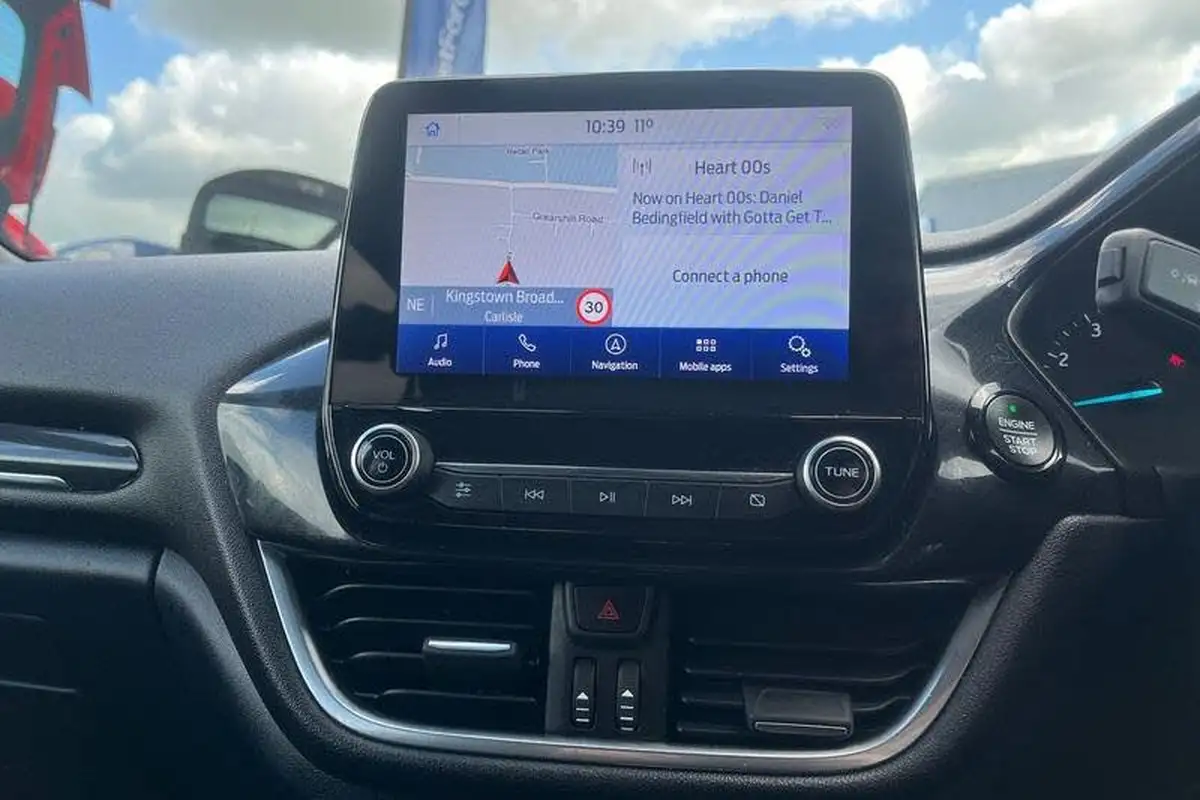 2020-ford-fiesta-10t-st-line-edition-155ps-hybrid-mhev-5d-big-24