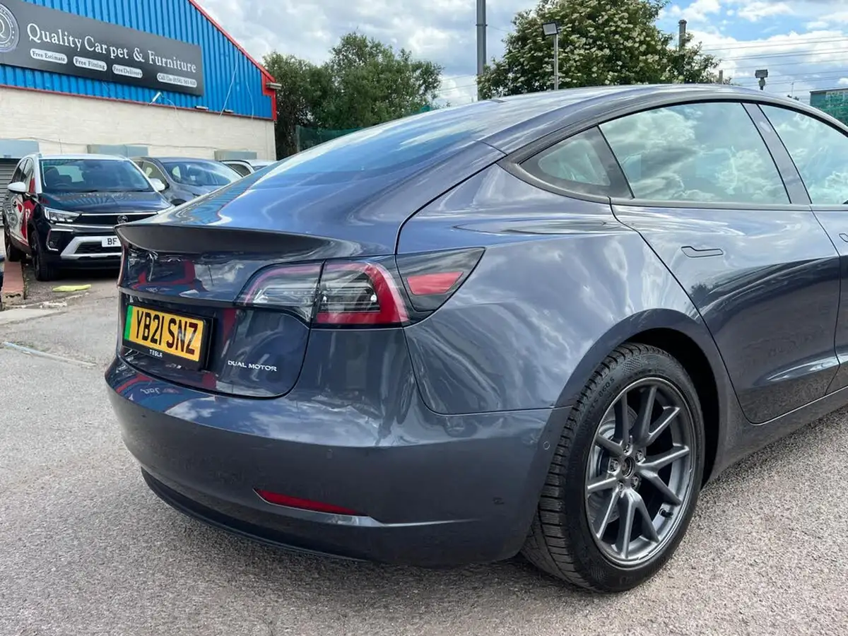 2021-tesla-model-3-e-long-range-4x4-big-36