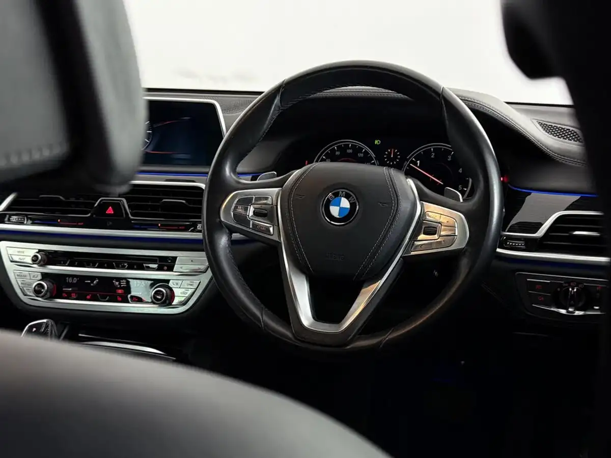 2016-bmw-7-series-30td-730d-m-sport-xdrive-big-25