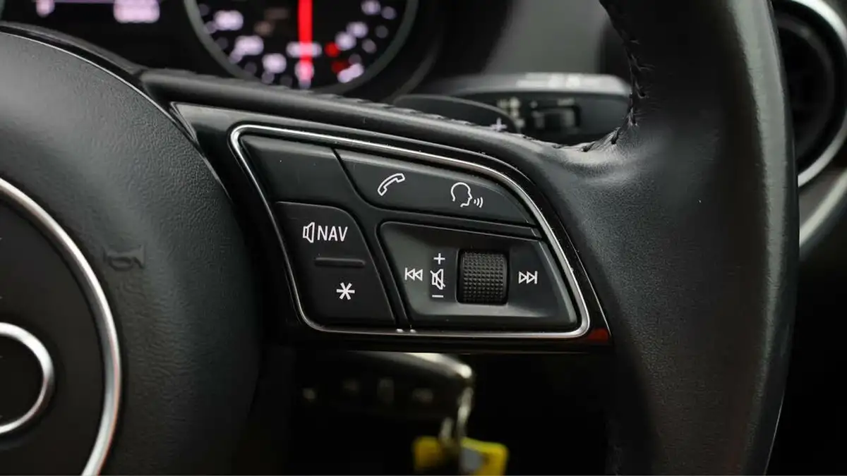 2019-audi-q2-15-35-tfsi-sport-s-tronic-big-24