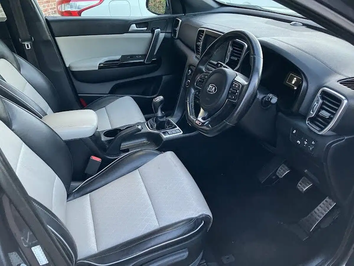 2017-kia-sportage-16-t-gdi-gt-line-awd-big-8