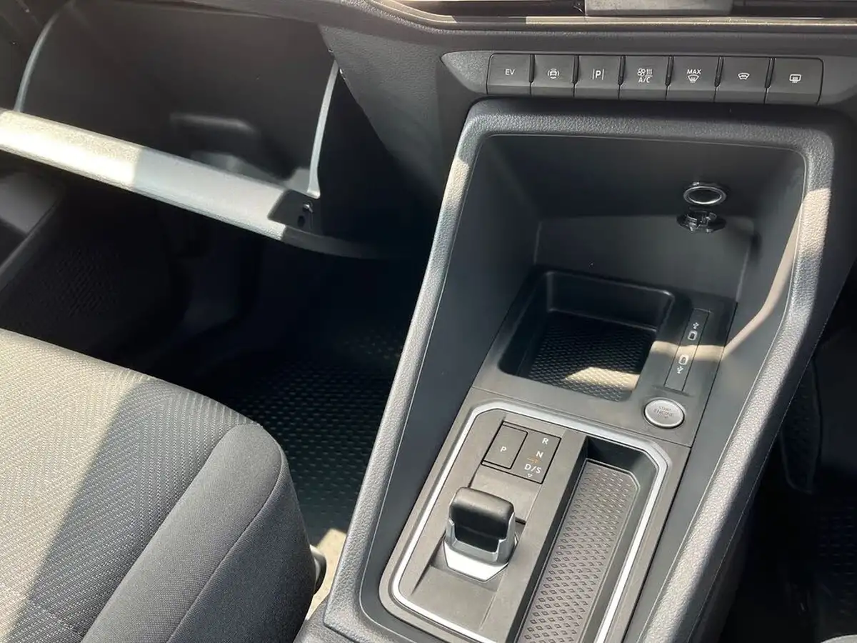 2025-ford-transit-connect-15-ecoboost-l1-240-trend-phev-panel-van-big-20