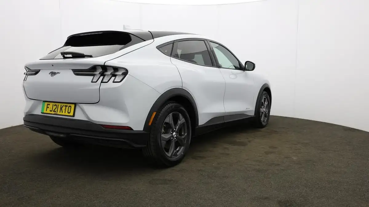 2021-ford-mustang-mach-e-e-standard-range-68kwh-big-59