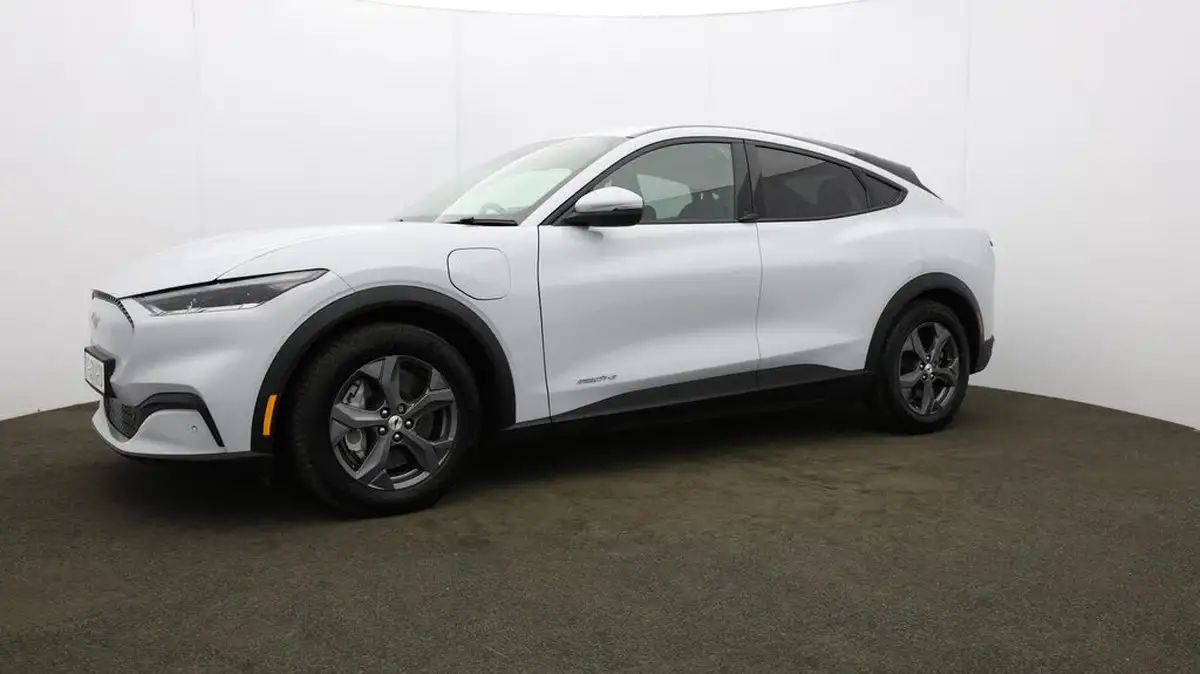 2021-ford-mustang-mach-e-e-standard-range-68kwh-big-35