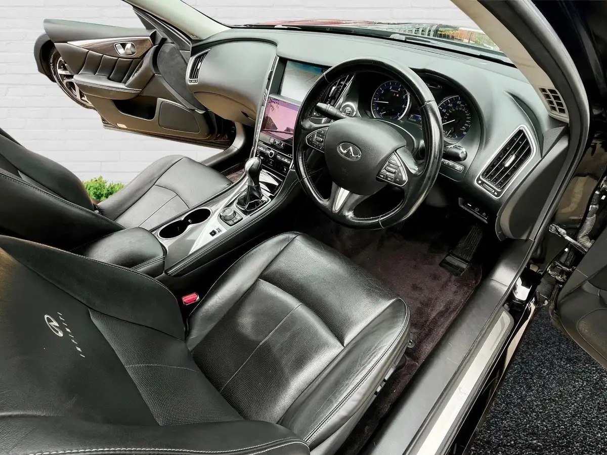 2014-infiniti-q50-22td-premium-auto-big-12