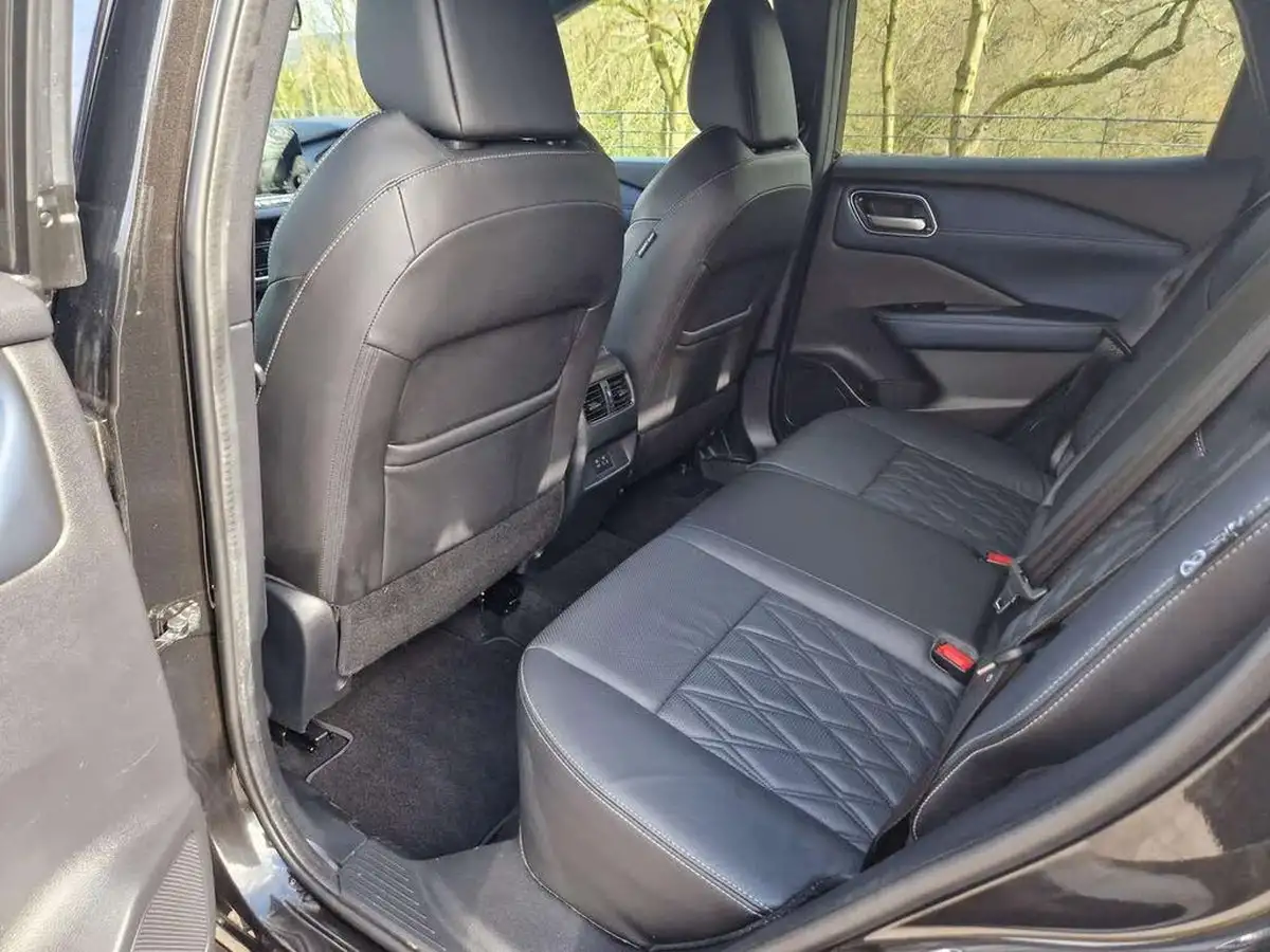 2022-nissan-qashqai-13-dig-t-tekna-4wd-xtronic-big-8