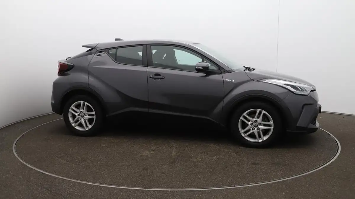 2021-toyota-c-hr-18-vvt-i-icon-big-48