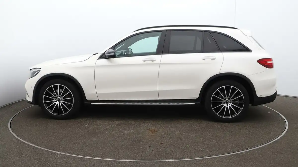 2019-mercedes-benz-glc-class-20-glc250-amg-line-premium-plusss-station-wagon-5d-big-66