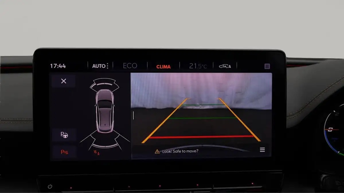 2021-cupra-formentor-14-e-hybrid-vz1-big-22