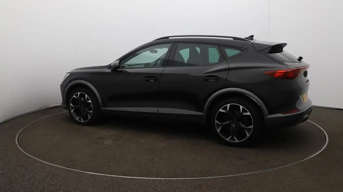 2021-cupra-formentor-14-e-hybrid-vz1-big-38