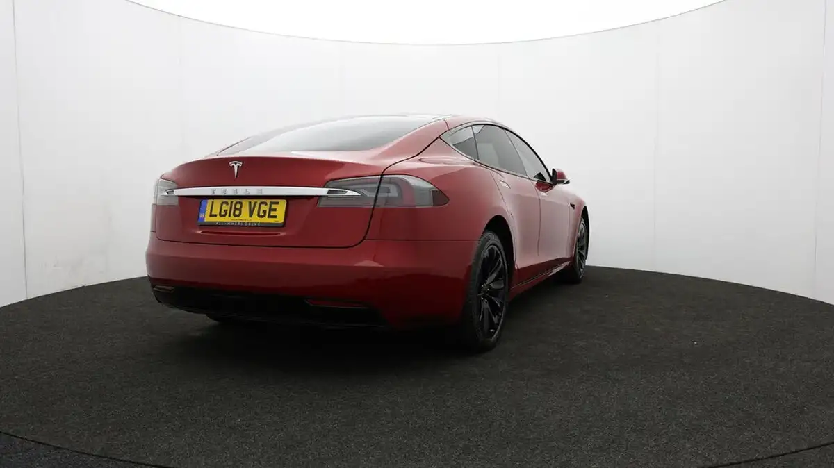 2018-tesla-model-s-e-100d-big-70