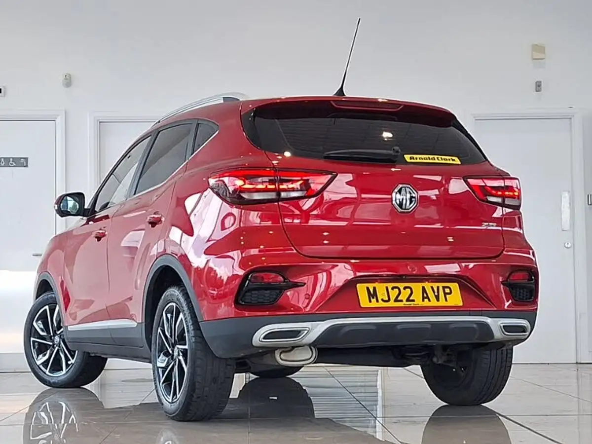 2022-mg-zs-suv-15-vti-tech-exclusive-big-1