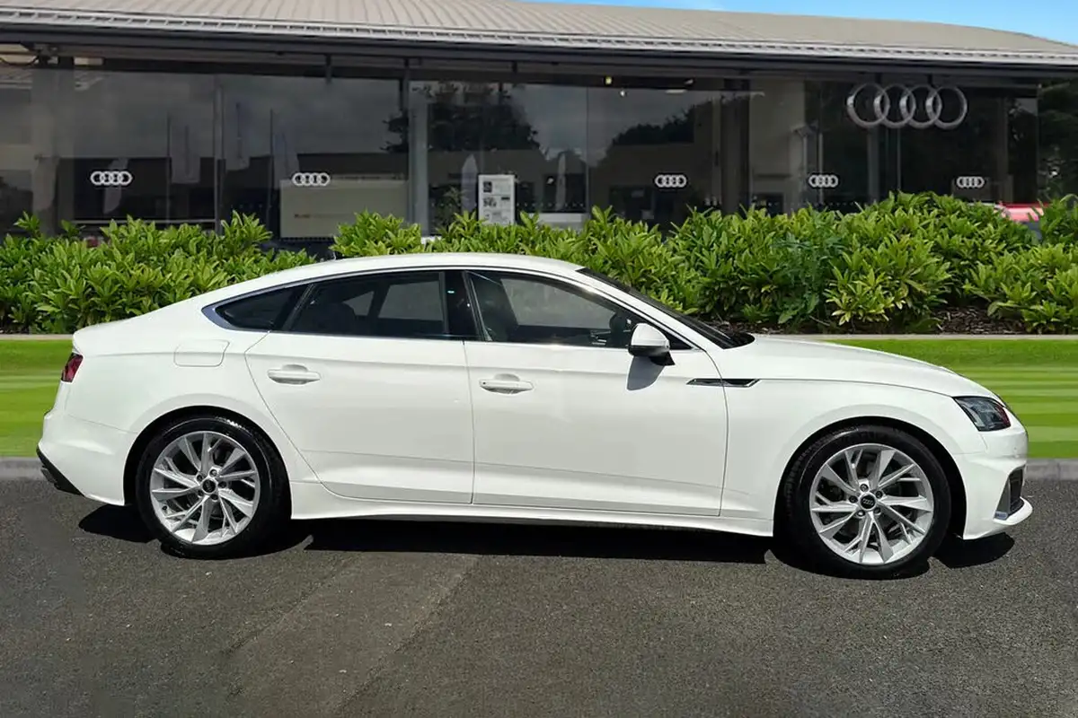 2023-audi-a5-20-35-tfsi-sportback-5d-big-2