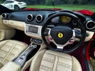 2010-ferrari-california-43-small-44