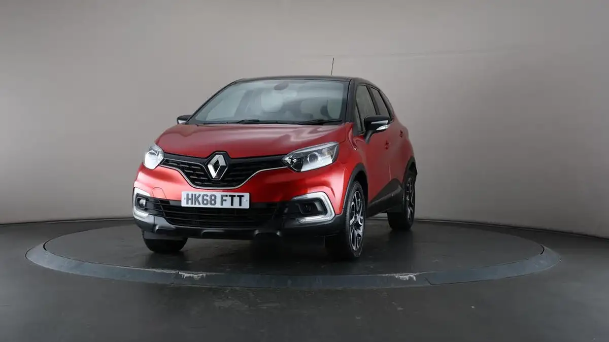 2019-renault-captur-09-tce-iconic-big-37