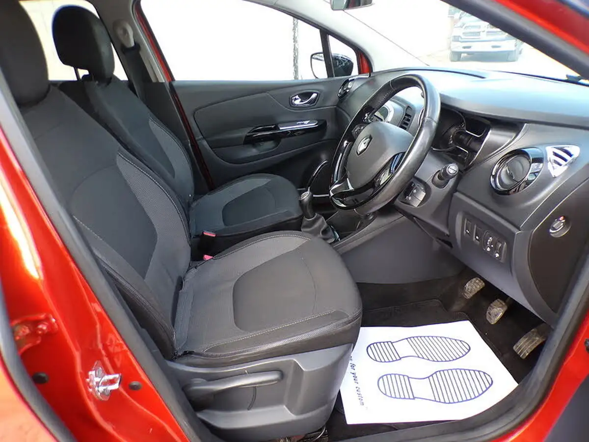 2015-renault-captur-15dci-dynamique-s-90bhp-energyss-big-10