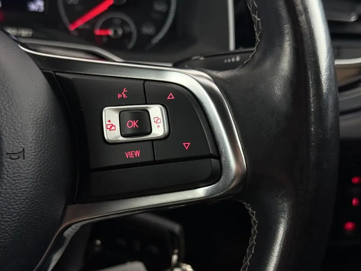 2020-volkswagen-polo-10-tsi-r-line-115ps-big-23