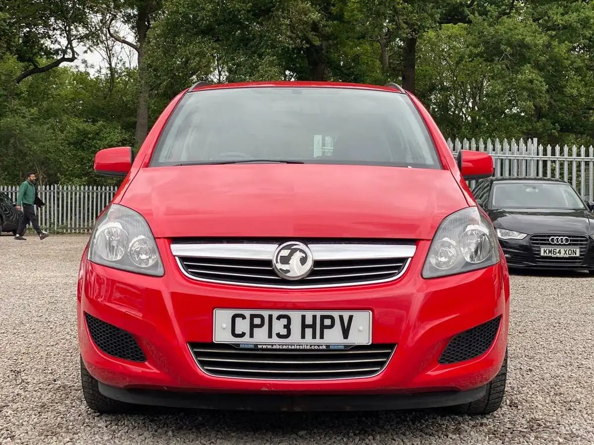 2013-vauxhall-zafira-16-exclusiv-big-2