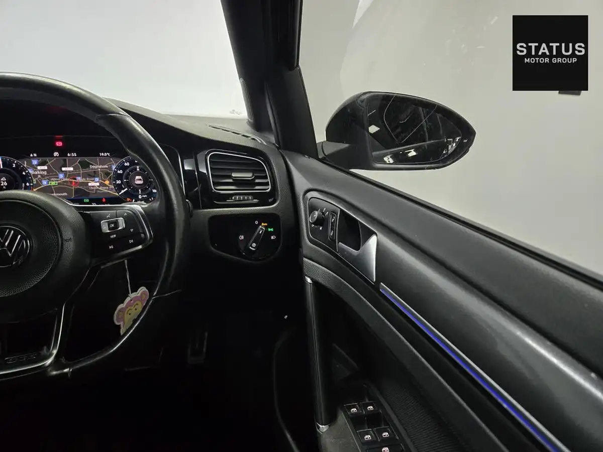 2020-volkswagen-golf-14-tsi-gte-advance-big-15
