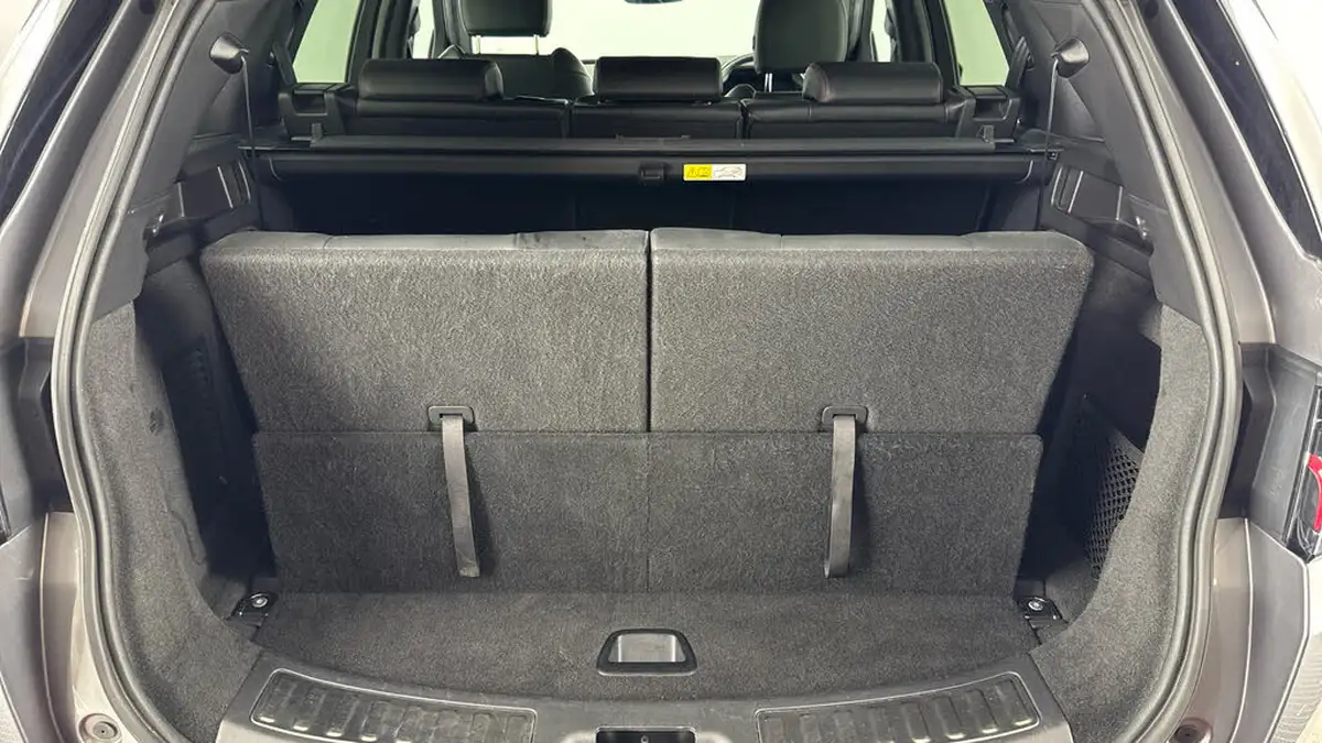 2020-land-rover-discovery-sport-20-d180-r-dynamic-se-big-14