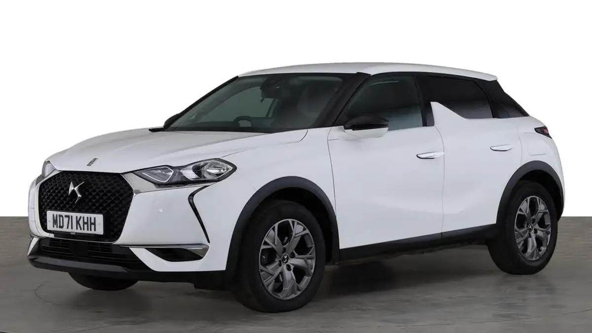 2022-ds-ds-3-crossback-12-puretech-bastille-101ps-big-2