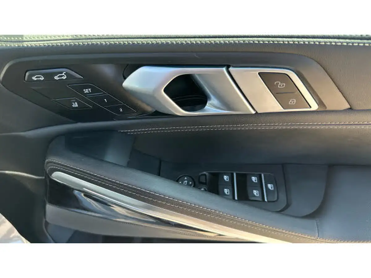 2025-bmw-x6-30td-xdrive40d-m-sport-big-31
