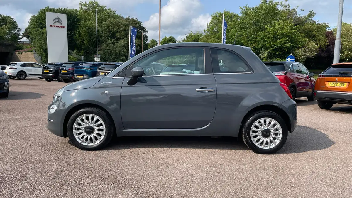 2022-fiat-500-10-dolcevita-big-5