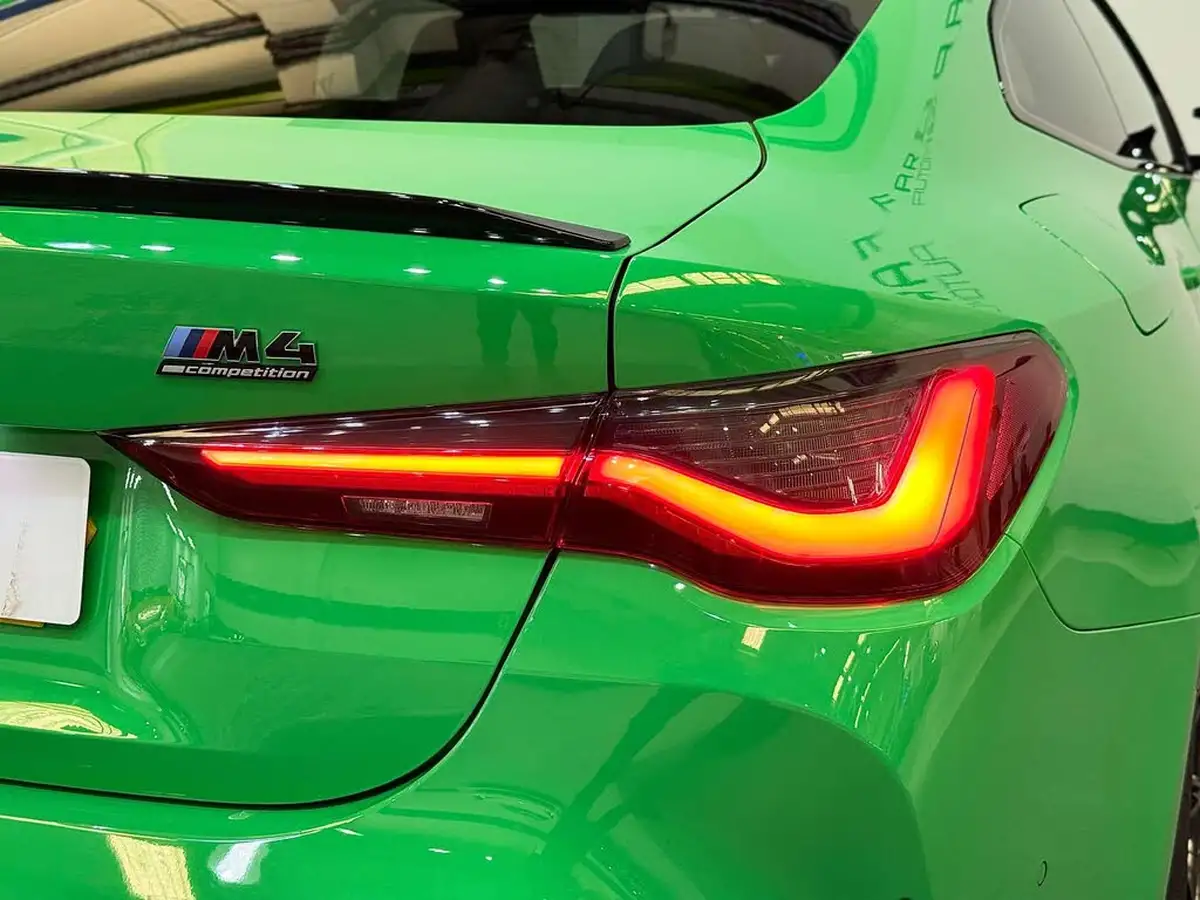 2022-bmw-4-series-30-m4-competition-xdrive-coupe-big-67
