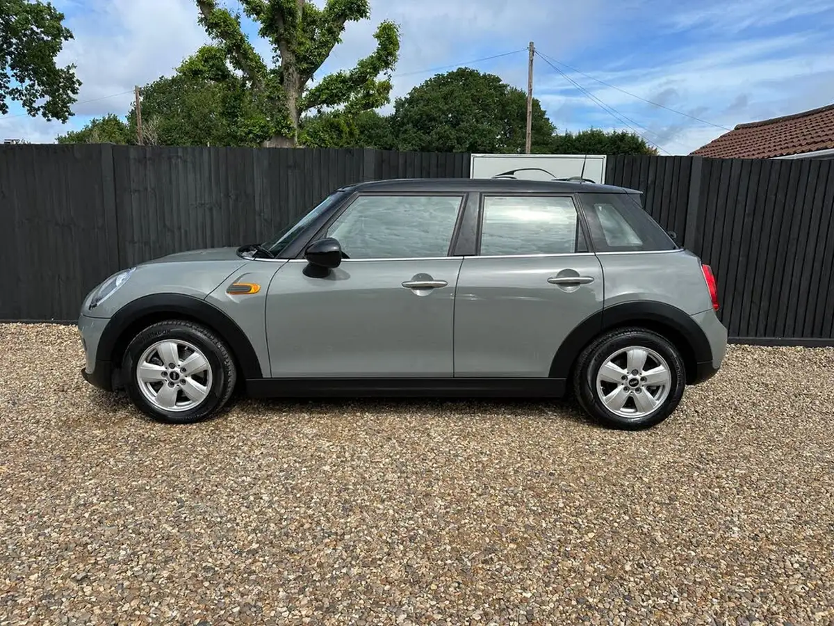 2016-mini-cooper-15-cooper-ss-hatchback-5d-auto-big-2