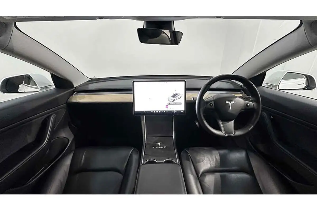 2020-tesla-model-3-e-standard-plus-big-32