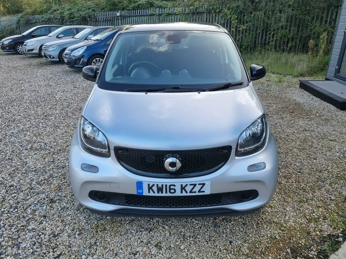 2016-smart-forfour-10-passion-70bhp-ss-big-1