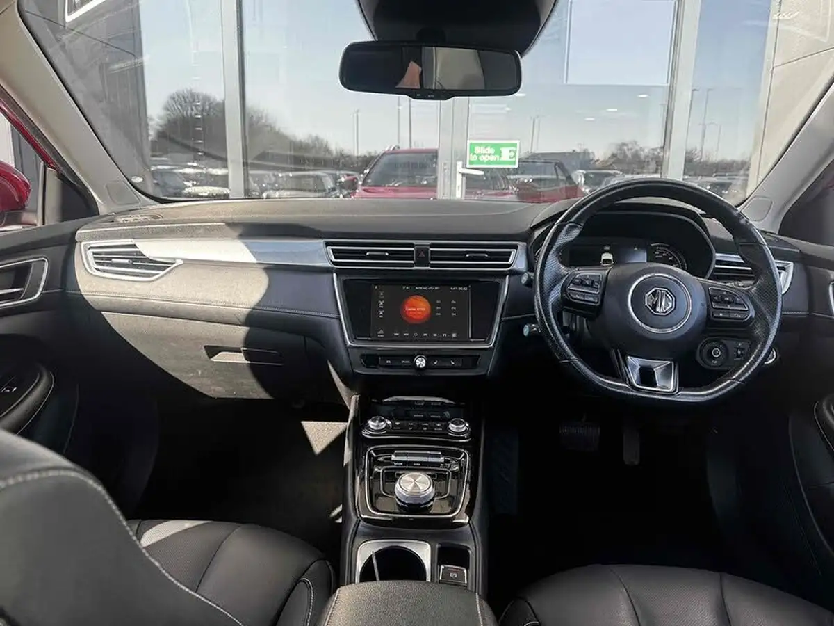 2022-mg-mg5-e-exclusive-ev-long-range-big-36