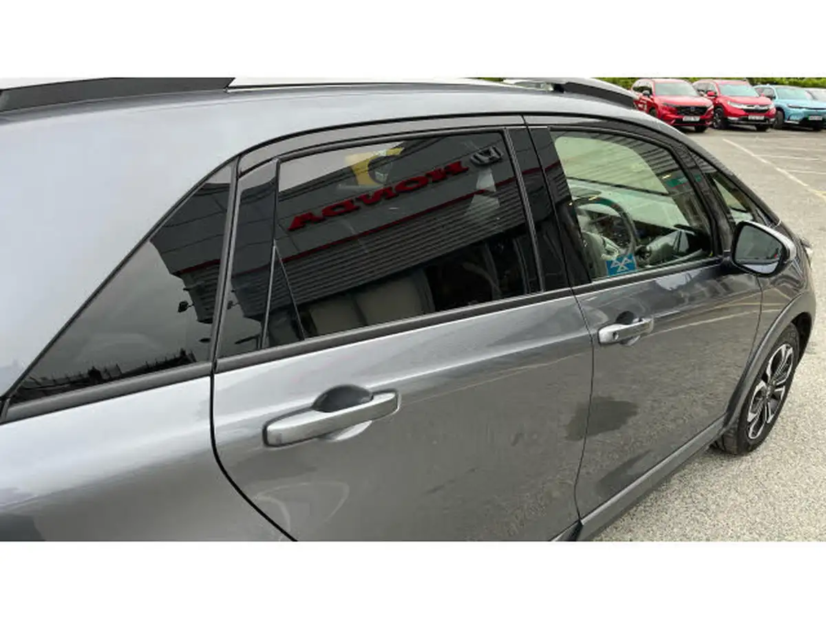 2020-honda-jazz-15-i-mmd-crosstar-ex-big-40