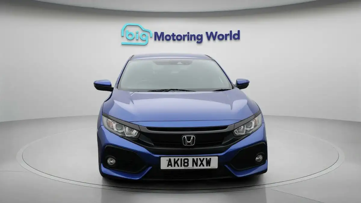 2018-honda-civic-10-vtec-turbo-sr-129ps-hatchback-5d-big-1