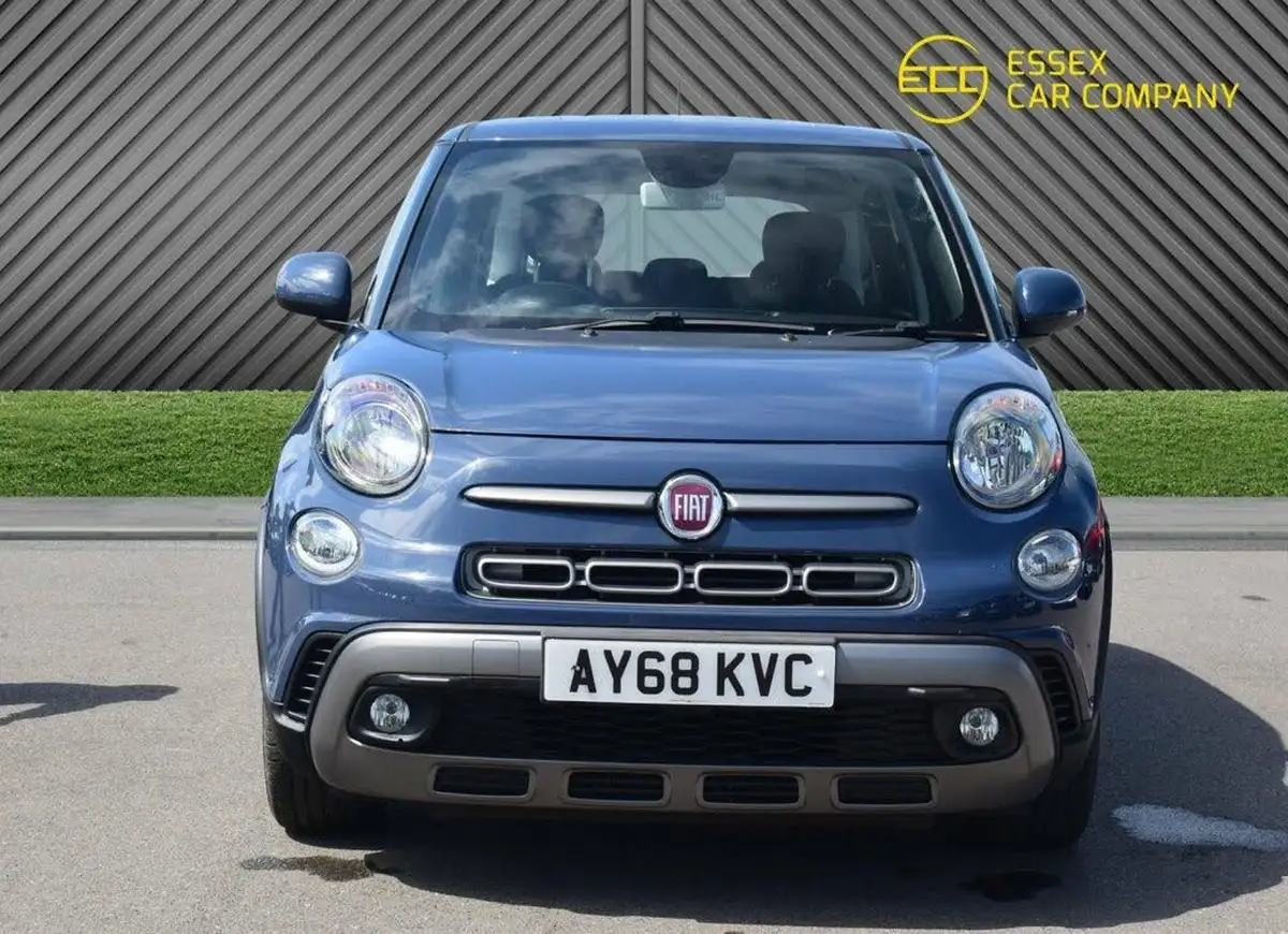 2018-fiat-500l-14-cross-big-5