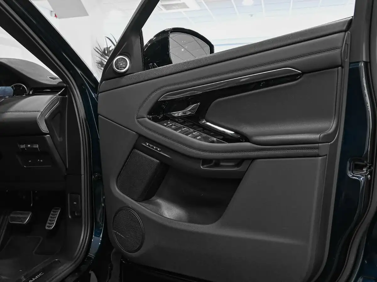 2022-land-rover-range-rover-evoque-20-d200-r-dynamic-se-big-18