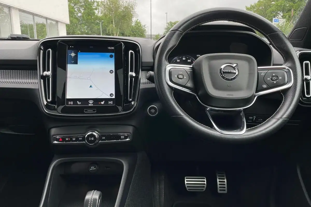 2021-volvo-xc40-15-t5-r-design-pro-262bhp-big-32