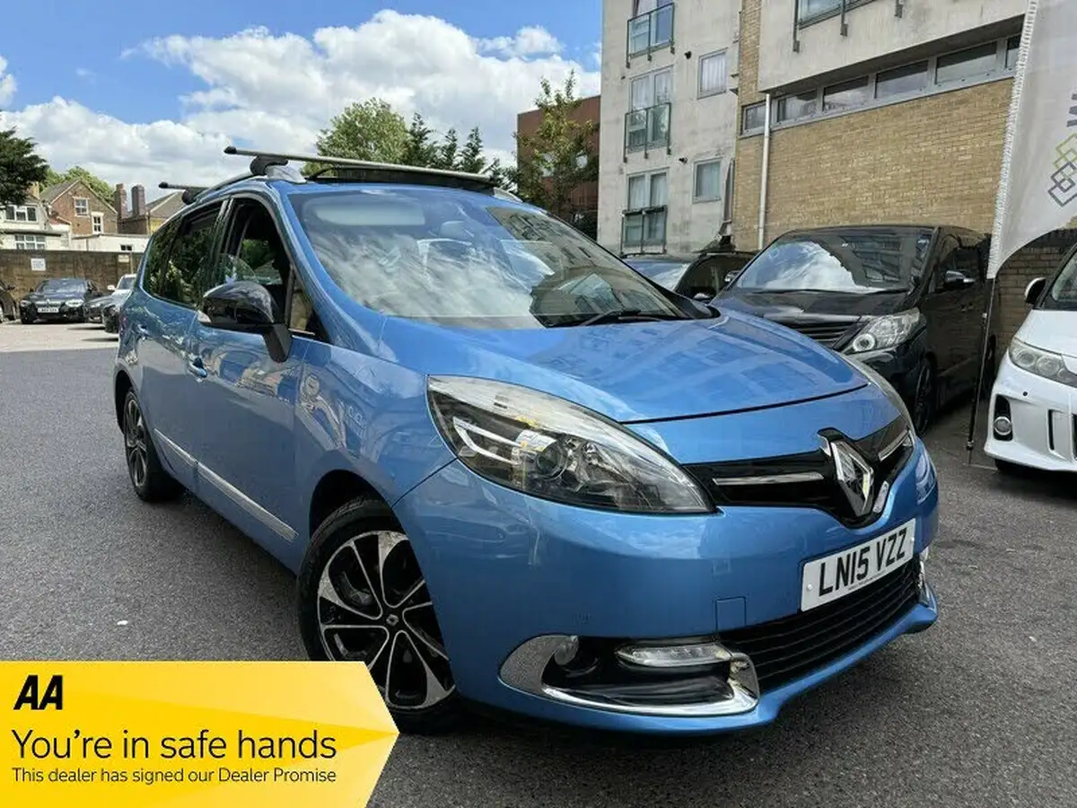 2015-renault-grand-scenic-16td-dynamique-tom-tom-bose-pack-big-21