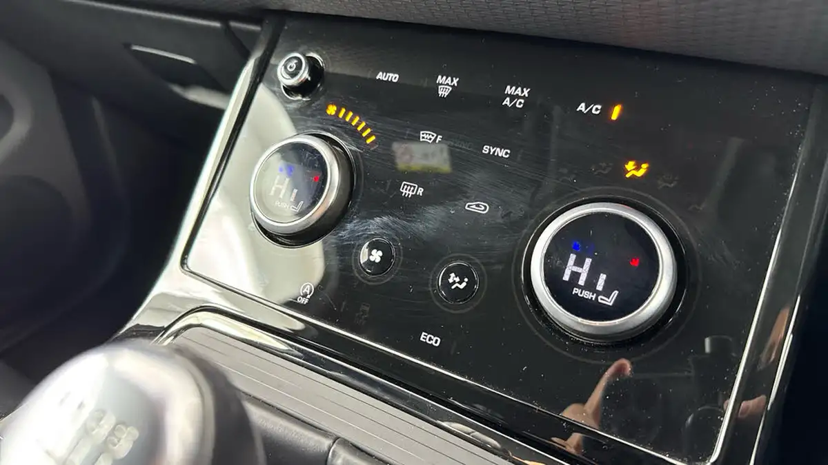 2021-land-rover-range-rover-evoque-20-d165-r-dynamic-s-big-17