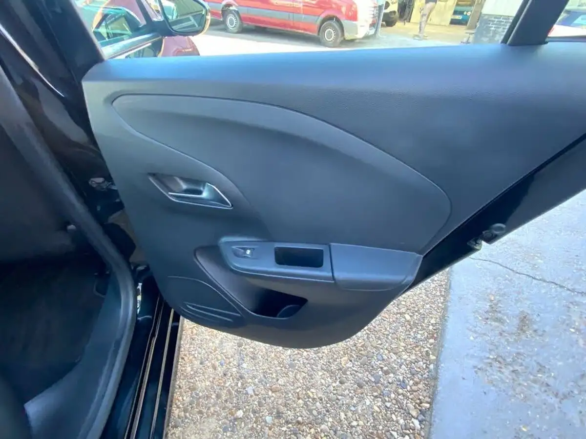 2021-vauxhall-corsa-12i-se-premium-big-39