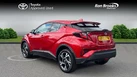 2022-toyota-c-hr-18-vvt-i-design-small-3