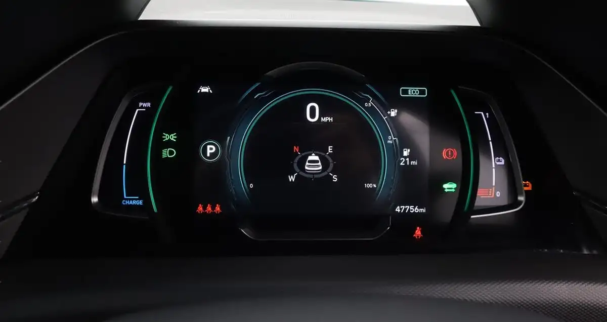 2022-hyundai-ioniq-e-premium-electric-big-10