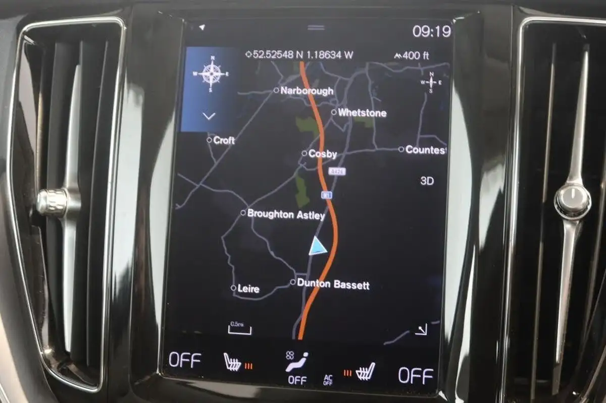 2021-volvo-xc60-20td-b4-momentum-big-15