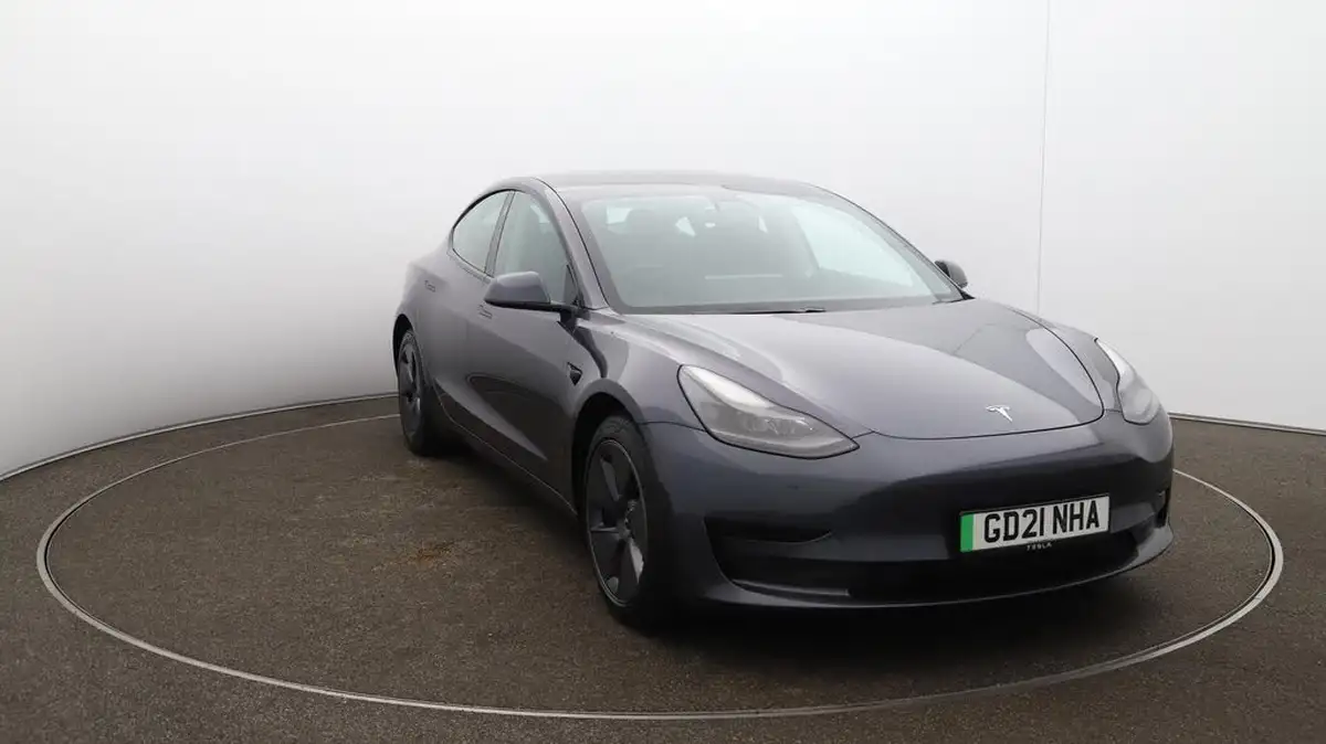 2021-tesla-model-3-e-standard-plus-big-42