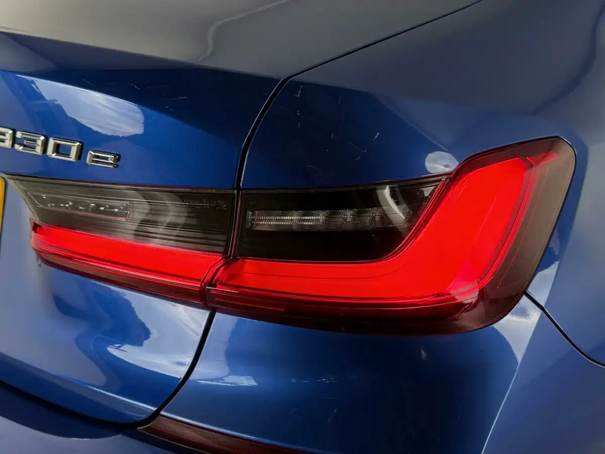 2019-bmw-3-series-20-330e-m-sport-plus-pack-big-10
