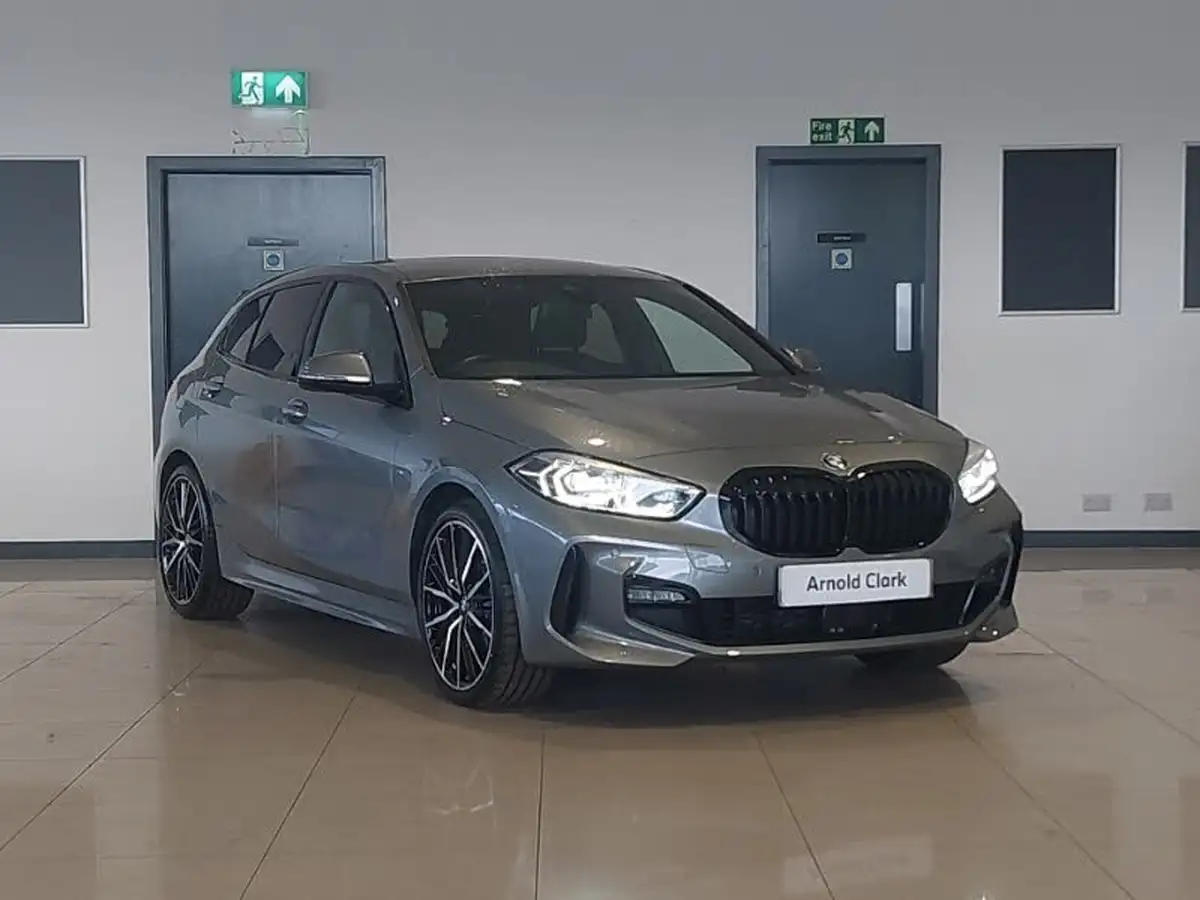 2024-bmw-1-series-15-118i-m-sport-lcp-big-0